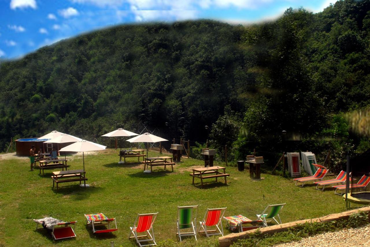 B&B Al Turchino E Area Picnic Mele Buitenkant foto
